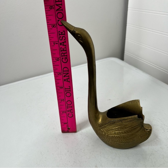 Brass swan planter - Picture 9 of 11